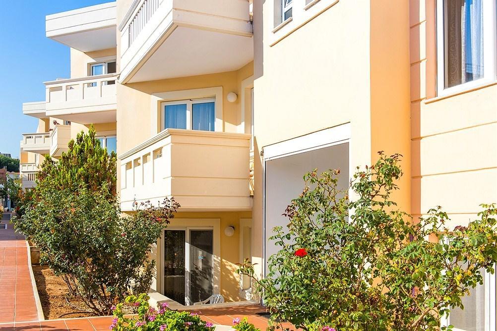 Ayía Marína Coral Beach Hotel מראה חיצוני תמונה