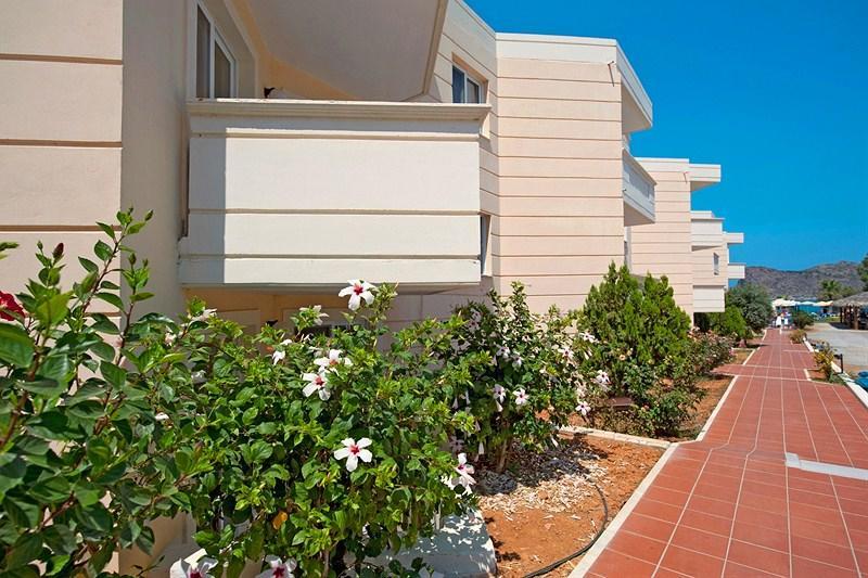 Ayía Marína Coral Beach Hotel מראה חיצוני תמונה